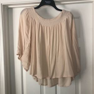 Pinkish top with customizable look